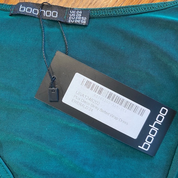 NWT Emerald Slinky Belted Wrap Dress - Picture 5 of 5